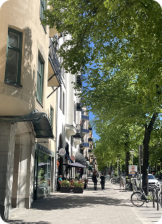 Group 1321315518 Group 1321315518